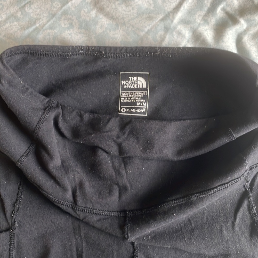 The North Face Pocket Leggings - Picture 6 of 7